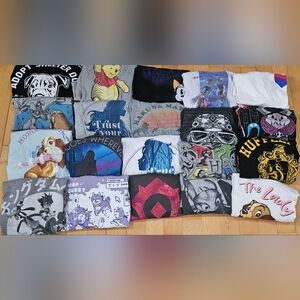 34 women's licensed tops : 20 tees and 14 tops mostly disney